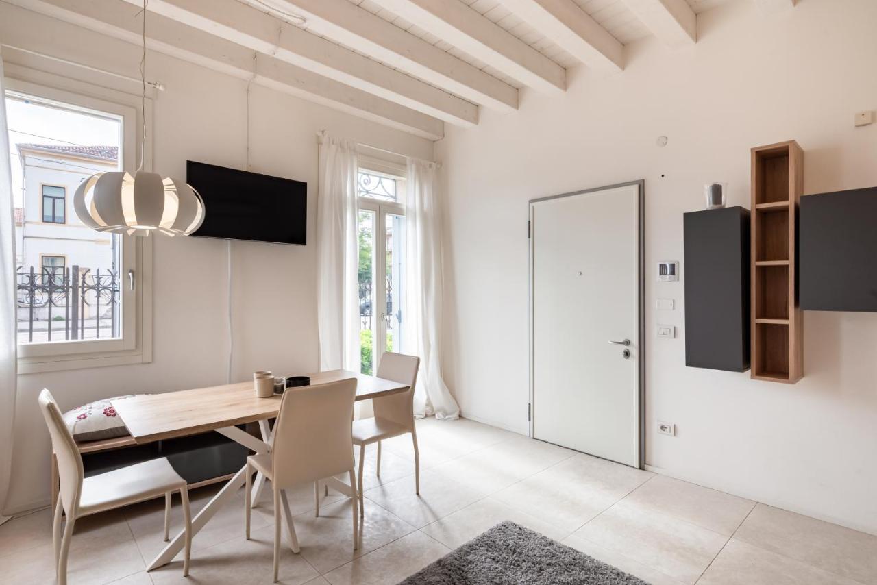 פאדובה Corte Cappuccina 14 Elegant Apt Con Parcheggio! מראה חיצוני תמונה