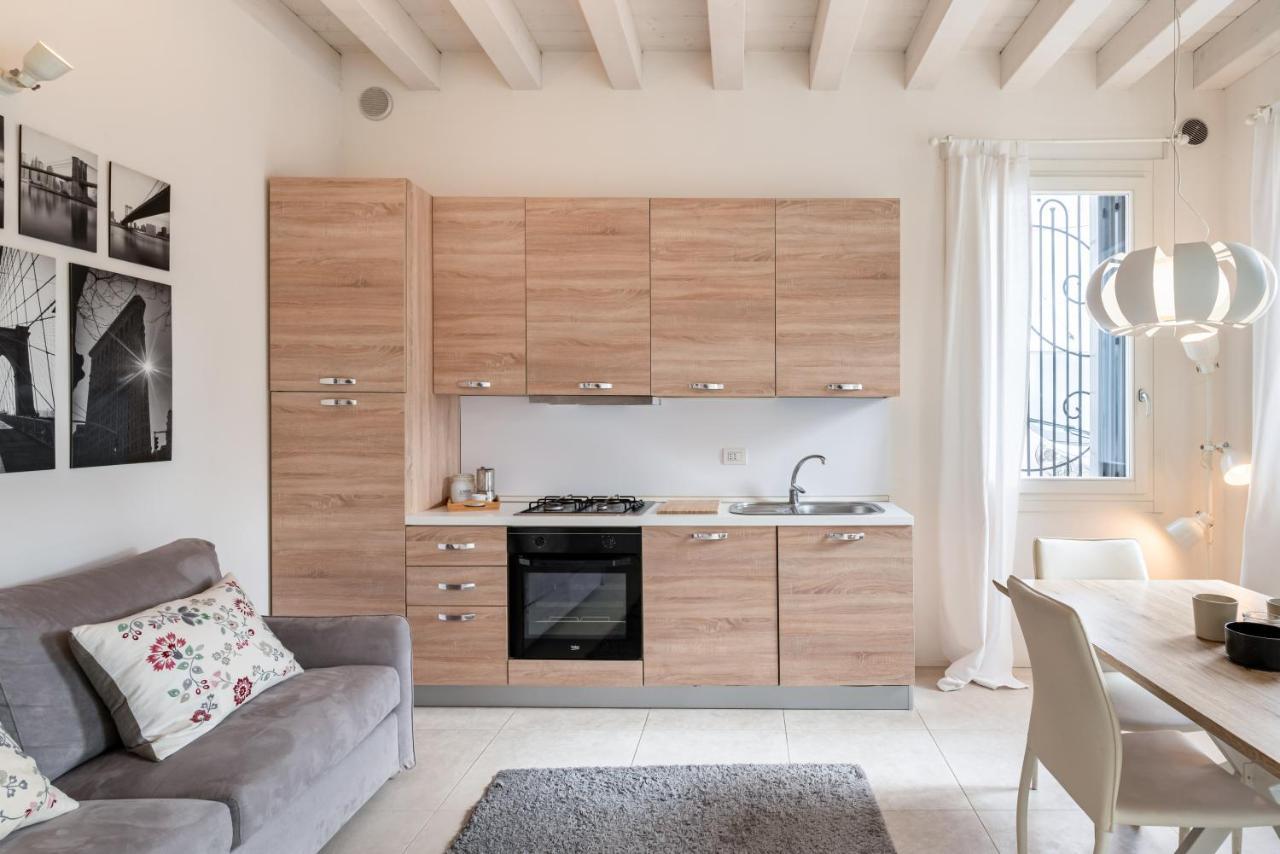 פאדובה Corte Cappuccina 14 Elegant Apt Con Parcheggio! מראה חיצוני תמונה